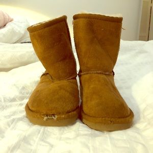 Uggs Toddler 9